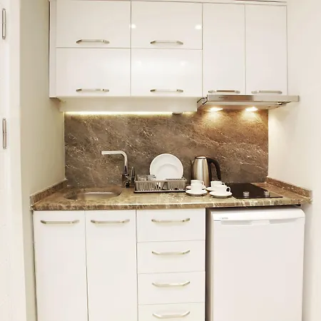 Kleopatra (adults Only) Apartahotel 3*